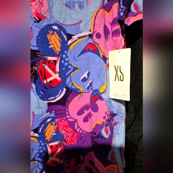 DISNEY LULAROE SHIRT - Picture 2 of 3